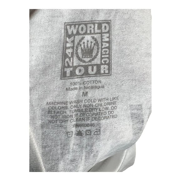 Bruno Mars 24k Magic World Tour Official Concert T-shirt - Unisex - Picture 5 of 5